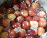 A picture of step 2 of Grape Compote.