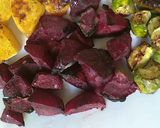 Une image de l'étape 3 de Salade des légumes grillés au four (bettrave, carottes...etc.).