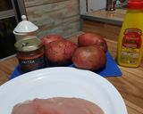 Foto del paso 1 de la receta: Papas rellenas con pollo y verduras 😋