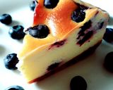รูปขั้นตอนการทำที่ 6 ของ Blueberry Cheesecake บลูเบอร์รี่ชีสเค้ก (แบบอบ) ใช้บลูเบอร์รี่สดในการทำ