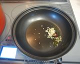 A picture of step 3 of Tuna and Green Bean Aglio, Olio e Peperoncino.