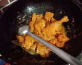A picture of step 3 of Kadhai Chicken.