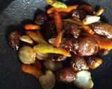 Foto langkah ke 3 dari resep Tumis teri pedas.