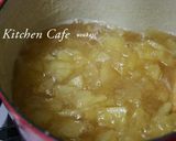 A picture of step 5 of Apple Jam.