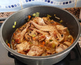 Foto del paso 9 de la receta: Conejo en salsa de chocolate con champiñones 🔥🔥🔥🔥