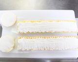 A picture of step 18 of Charlotte-Style Ice Cream.