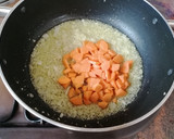 Foto del paso 2 de la receta: Guiso de merluza con aguacate