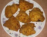 A picture of step 5 of Crouton Crusted Chicken.