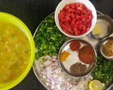 A picture of step 2 of Bhaji (mixed vegetables gravy).