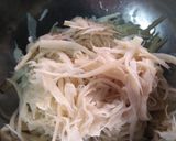 รูปขั้นตอนการทำที่ 1 ของ แกงหน่อไม้ดองใส่หมู
