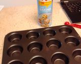 A picture of step 5 of Smoothie Cupcakes.