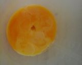 A picture of step 2 of Irmgards Lemon & coconut icecream.
