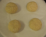 A picture of step 6 of Banana Scone Using Pancake Mix.