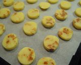 A picture of step 7 of Caramel Cream Cheese Cookies.