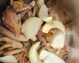 Hình bước làm 1 của món Canh măng mực