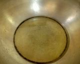 A picture of step 1 of Aloo Qeema.