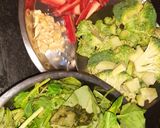 A picture of step 1 of Spinach broccoli carrot curry.