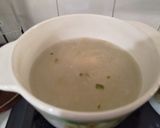 Foto langkah ke 2 dari resep Bubur Ayam Oriental.
