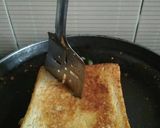 A picture of step 6 of Potato and onion sandwich.