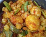 Foto langkah ke 4 dari resep Sambal goreng kentang telur.