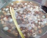 Foto langkah ke 2 dari resep Kerang Dara Saus Padang.