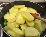 Foto del paso 4 de la receta: Patata a lo pobre