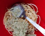 A picture of step 3 of Avocado Spaghetti.