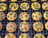 Foto langkah ke 6 dari resep Mini Pumpkin Muffin.