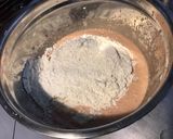 Une image de l'étape 4 de Gâteau « père Noël » à la farine d épeautre et jus de pêches de vigne.