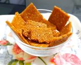 કોપરાની ચીકી (Kopra Chiki Recipe In Gujarati) રેસીપી સ્ટેપ4ફોટો
