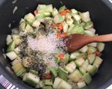 A picture of step 3 of Zucchini with Olive oil and Mint.