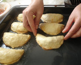 Foto del paso 15 de la receta: Empanadillas caseras de tomate, de espinacas y de cebolla