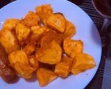 A picture of step 4 of Viazi karai.