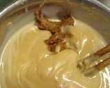 A picture of step 3 of Simple and Convenient Homemade Sesame Sauce Made in a Pot.