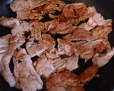 A picture of step 3 of Quick & Delicious Pan-Fried Ginger Pork with Golden Sauce.