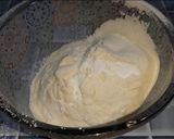 Foto langkah ke 2 dari resep BOLU MARMER/MARMER CAKE SUPER ENAK MUDAH DIBUAT.