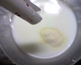 A picture of step 1 of Popular Milk-Flavored Diamond-Shaped Kanten.