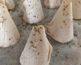 Foto del paso 6 de la receta Conos de gambitas al ajillo y aguacate (sin gluten)