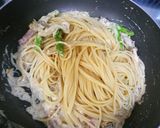 A picture of step 6 of Creamy Pasta with Asparagus and Bacon.