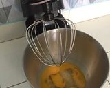 Foto langkah ke 2 dari resep Marble Cake / Bolu Marmer.