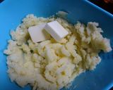 A picture of step 4 of Shepherd's Pie-style Mashed Potato Gratin.
