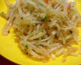 A picture of step 1 of Taiwanese Daikon Radish Cakes.