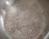 A picture of step 3 of Ragi pancake.