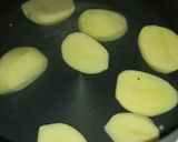 A picture of step 4 of Garlic and Rosemary Mash Potato.