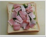 A picture of step 3 of Spinach and Bacon Cheese Toast.
