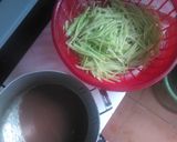 Hình bước làm 3 của món Canh tôm nấu bầu