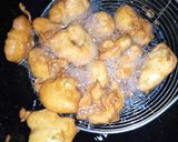 A picture of step 4 of Pakora karhi..