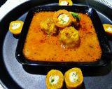 A picture of step 11 of Paneer Stuffed Shahi Gatta Curry.