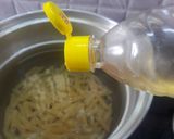 A picture of step 2 of Spicy Pasta.
