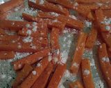 A picture of step 4 of Vickys Healthier Carrot Chips / Fries.
